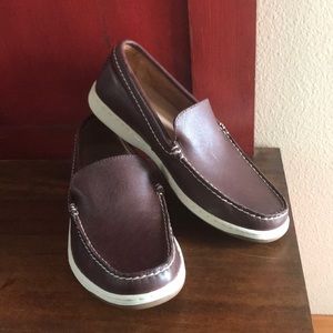 Tommy Bahama leather boat shoe